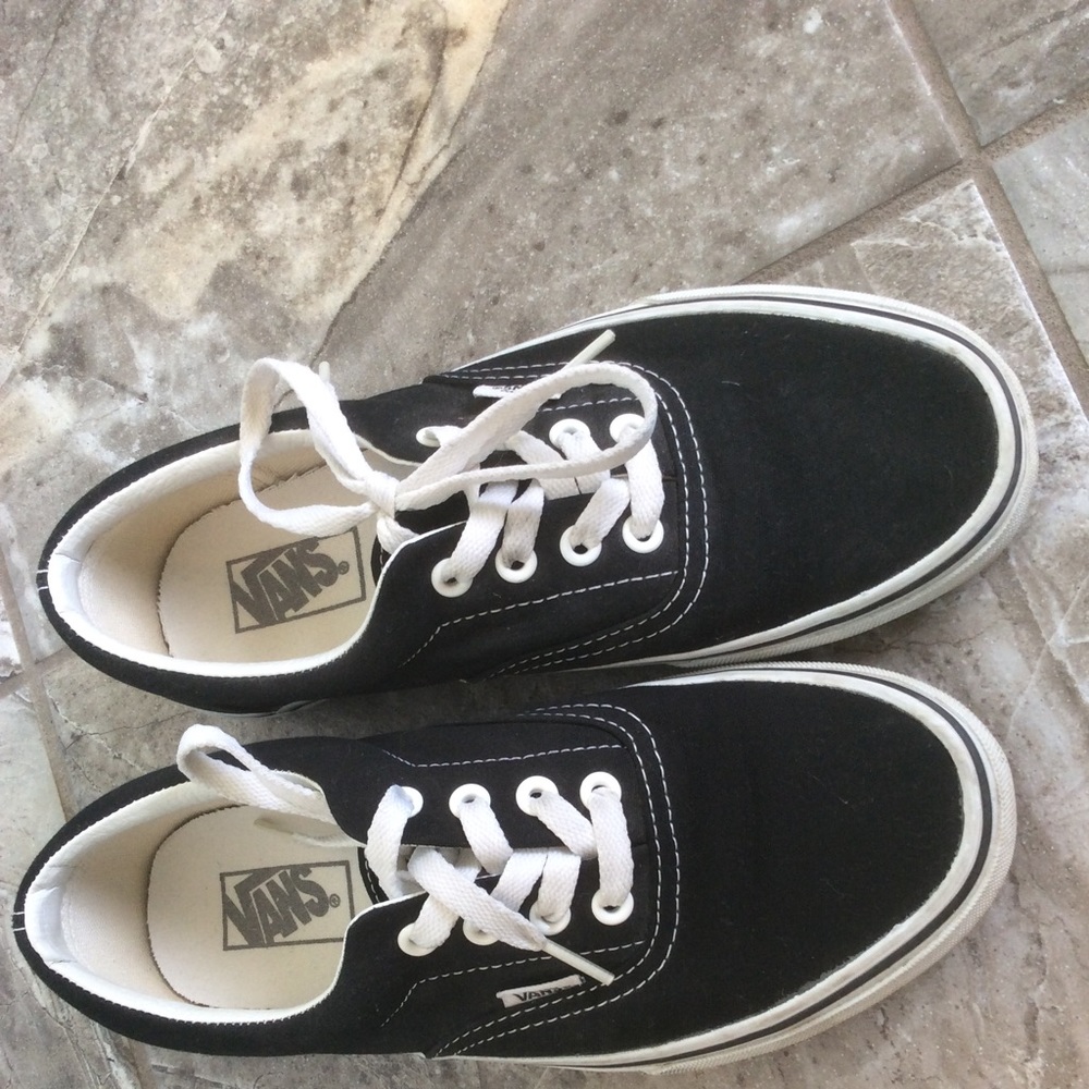 Vans classic shoe